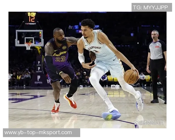 湖人今日狂抢24个前场篮板创近11年新高上次如此表现还是在2014年 湖人今日狂抢24个前场篮板创近11年新高上次如此表现还是在2014年