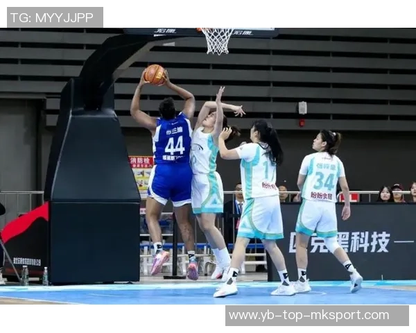 福建厦门白鹭女篮蓄势待发迎接2025年全国女子篮球锦标赛第二阶段挑战 福建厦门白鹭女篮蓄势待发迎接2025年全国女子篮球锦标赛第二阶段挑战